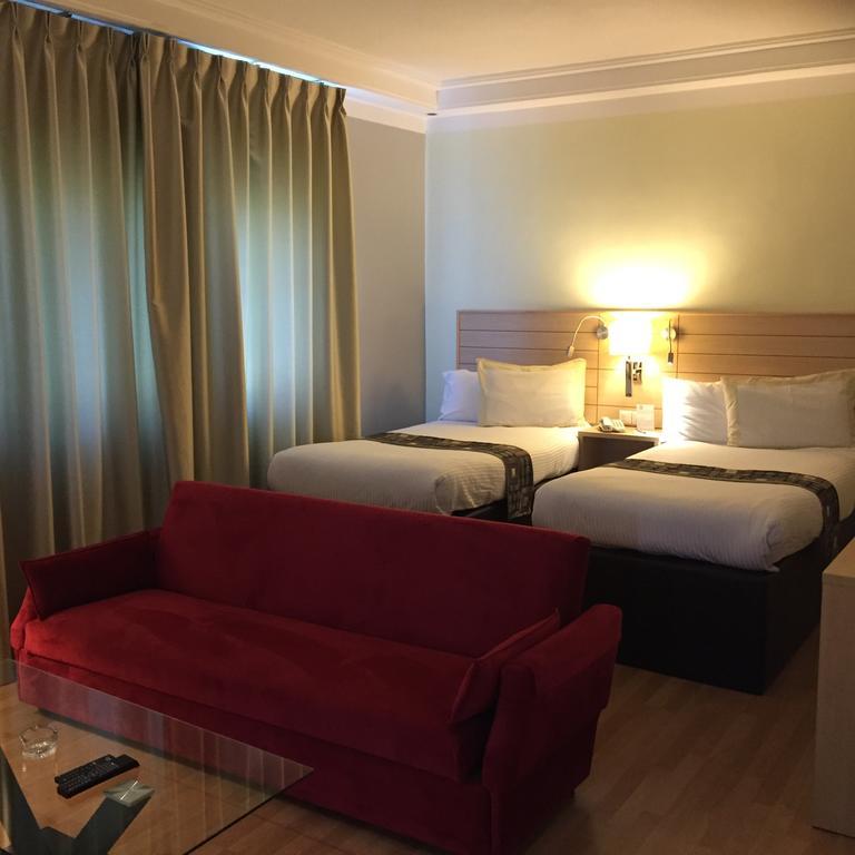 Crystal Hotel Amman Ngoại thất bức ảnh