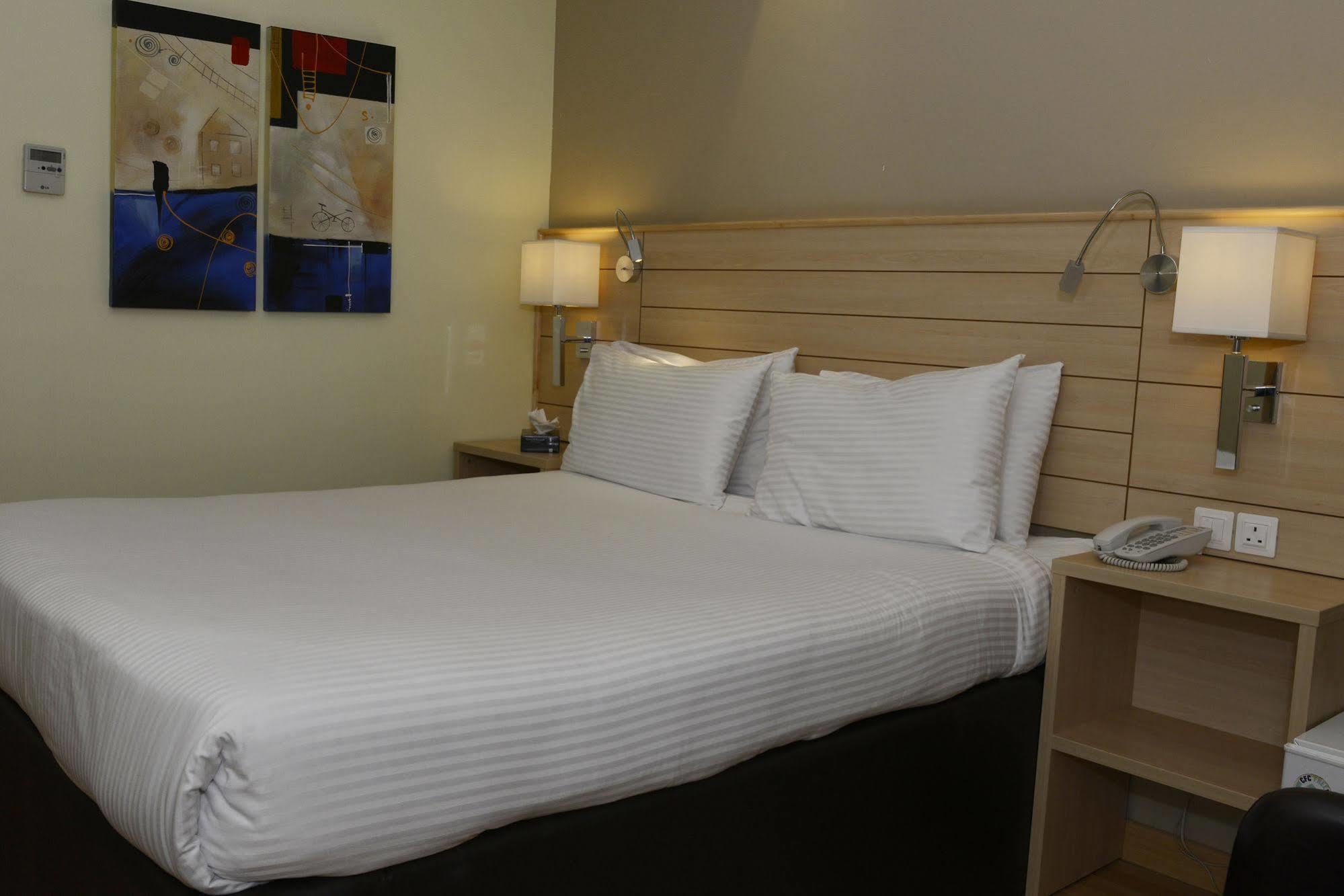 Crystal Hotel Amman Ngoại thất bức ảnh